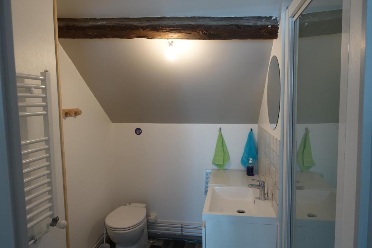 Tout Un 2Eme Etage A 300 Metres De La Mer, Chez L'Habitant ! Fecamp Exterior photo
